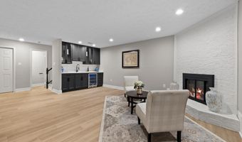 5190 BEDLINGTON Ter, Alexandria, VA 22304