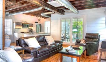 75 Mary St, Newport, RI 02840