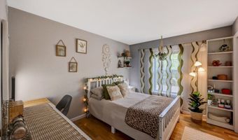 251 Scenic Dr, Blakeslee, PA 18610