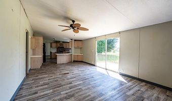 107 Oakridge Dr, Americus, GA 31709