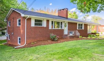 1856 Old Farmer Rd, Asheboro, NC 27205