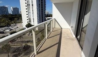 3701 N Country Club Dr 706, Aventura, FL 33180