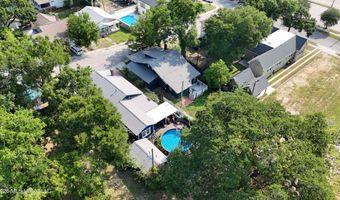 963 Schwan Ct, Biloxi, MS 39530