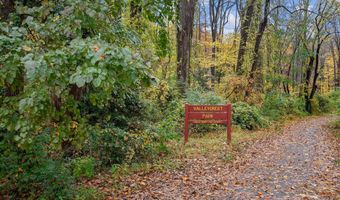 7116 WAYNE Dr, Annandale, VA 22003