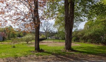 38 Elm St, Charlestown, NH 03603