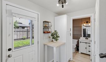 3523 COLLEGE Loop, Albany, OR 97322