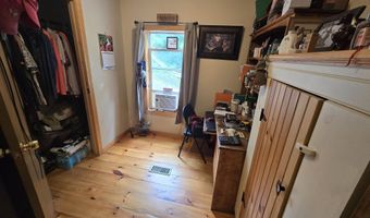 41 Brooklyn St, Barre, VT 05641