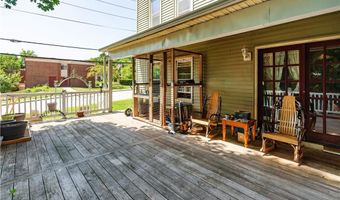 45 High St, Burrillville, RI 02859