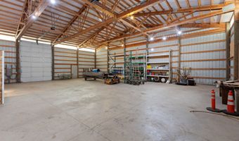 21805 BOONES FERRY Rd, Aurora, OR 97002