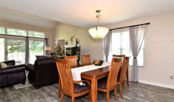 310 Blair Cir, Aurora, OH 44202