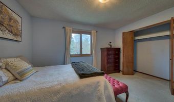 2305 Tresler Ave, Cody, WY 82414