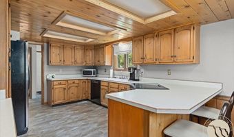 3035 Arnold Palmer Dr, Billings, MT 59106