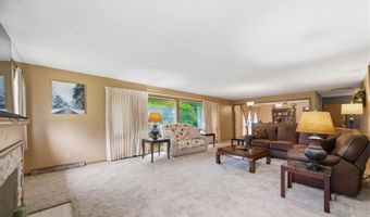 1701 N Sunset Dr, Augusta, KS 67010