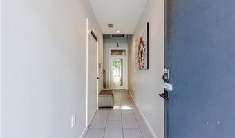 1380 Stirling Cir NW 26, Atlanta, GA 30318