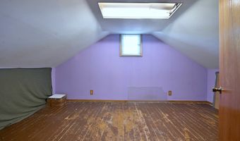 38393 N Lakeside Pl, Antioch, IL 60002