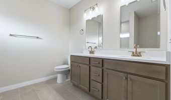 2002 Bogey Ct, Auburn, IN 46706