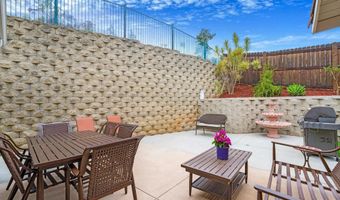1425 Knoll Park Gln, Escondido, CA 92029