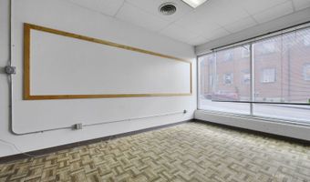 72 W Un, Athens, OH 45701
