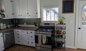 415 Holdrege Ave, Basin, WY 82410