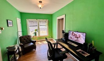 905 N 6th St, Alpine, TX 79830