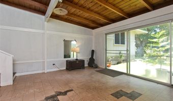 485 Kiholo St, Honolulu, HI 96821