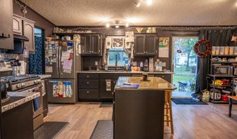 112 S College St, Adams, WI 53910