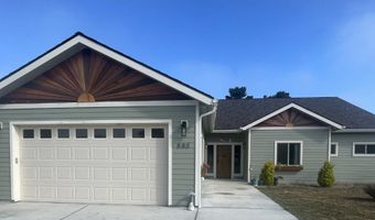 880 ROGERS Pl, Bandon, OR 97411