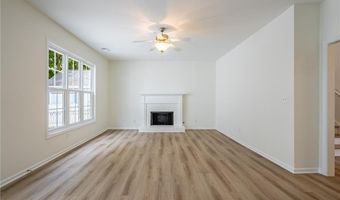 4606 Liberty Square Dr, Acworth, GA 30101