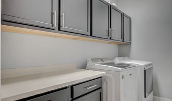 3943 Reyes Ave, Las Vegas, NV 89141