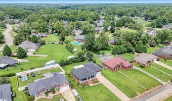 3103 Columbia Ln, Albany, GA 31721