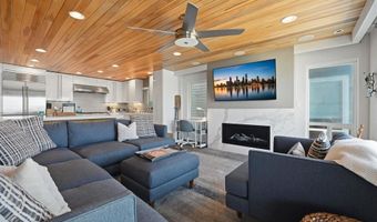 1129 S Pacific St A, Oceanside, CA 92054