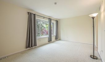 2503 Meade Ct, Ann Arbor, MI 48105