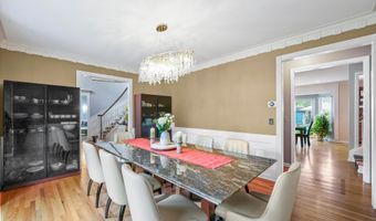 301 BERKLEY Ave, Belle Mead, NJ 08502