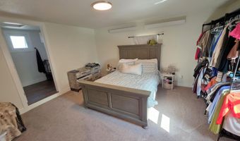 2012 SNYDER Ave, Cheyenne, WY 82001
