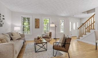 37 Concord Rd, Acton, MA 01720