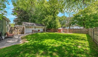 1416 N KENILWORTH Ave, Appleton, WI 54911
