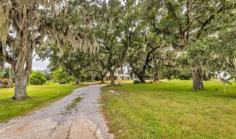 642 N Beach Blvd, Bay St. Louis, MS 39520