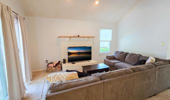 1 Lafayette Ct, Barnegat, NJ 08005
