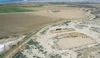 24 Lane 3, Deaver, WY 82421