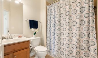 20911 HOUSEMAN Ter, Ashburn, VA 20148