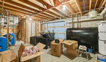 146 Parkwood Dr, Augusta, ME 04330