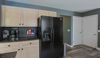 417 Helderview Dr, Altamont, NY 12009