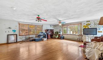 101 Cobble Hill Rd, Lincoln, RI 02865