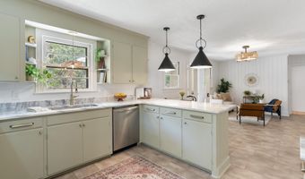 502 Forest Ln, Belton, SC 29627