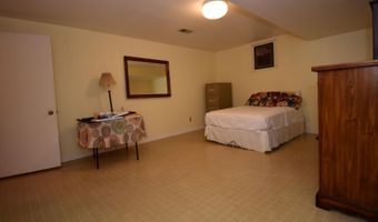 15 Ash Hill Ct, Batesville, IN 47006