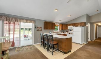 495 Halls Hill Rd, Alton, NH 03809