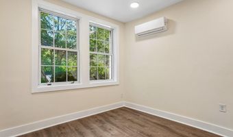 1821 T St NW, Washington, DC 20009