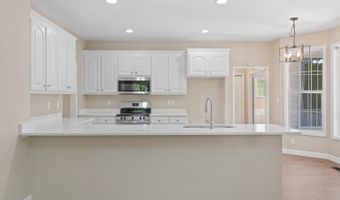 179 Broom Sage Dr, Angier, NC 27501