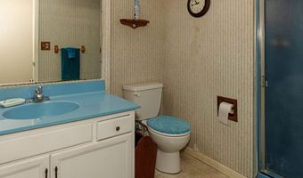 305 E 21st St, Atlantic, IA 50022