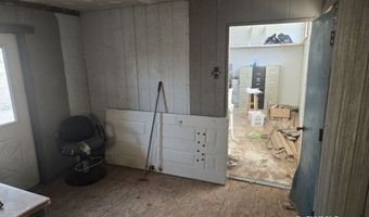 30 W Hawkins, Big Water, UT 84741